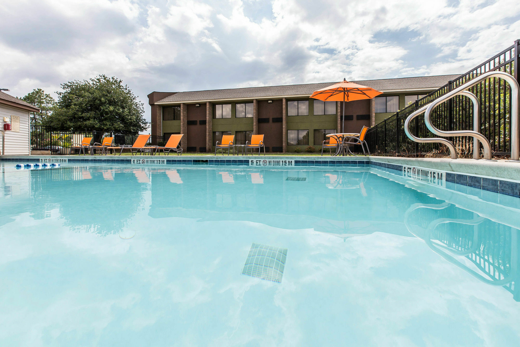 Comfort Inn Warner Robins - Robins Air Force Base Area Екстериор снимка
